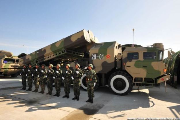 df-10_surface-to-surface_cruise_missile_china_chniese_army_pla_defense_industry_military_equipment_640_002